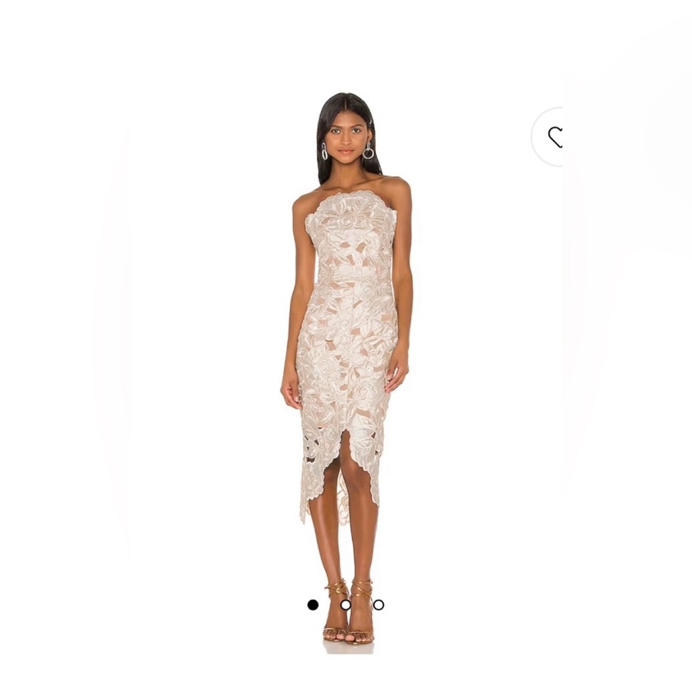 elliatt atrium gold champange floral applique embroidered midi dress size small